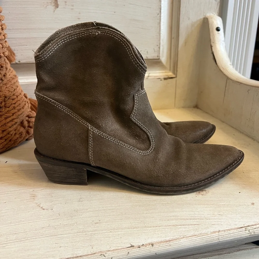 Leather low cowgirl boots - Picture 2 of 6